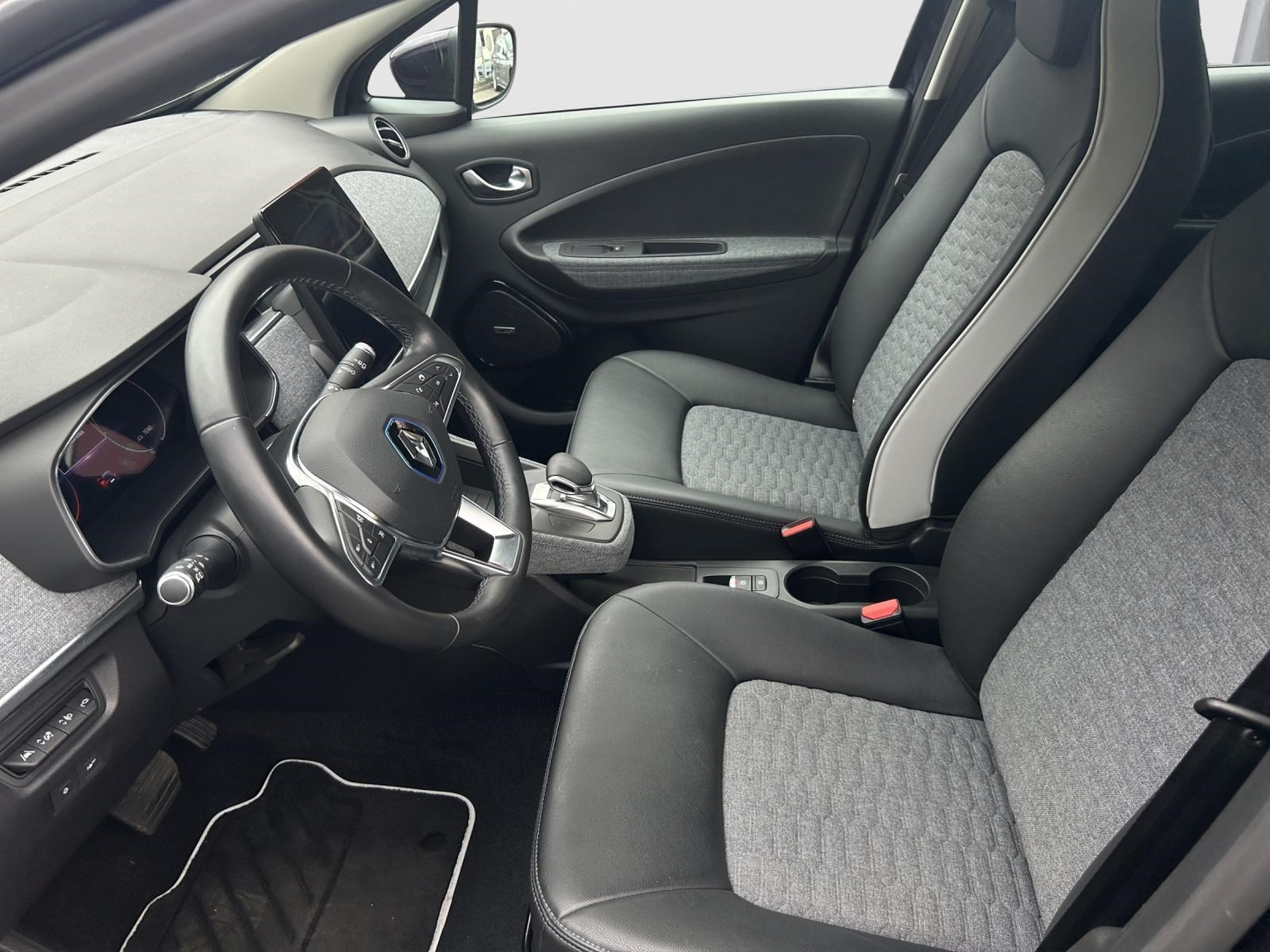 RENAULT Zoe R135 Intens
