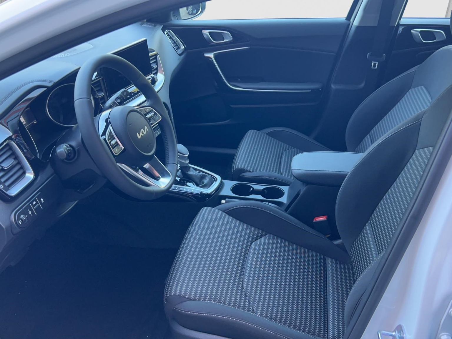 KIA Ceed 1.5 T-GDi MHEV Power