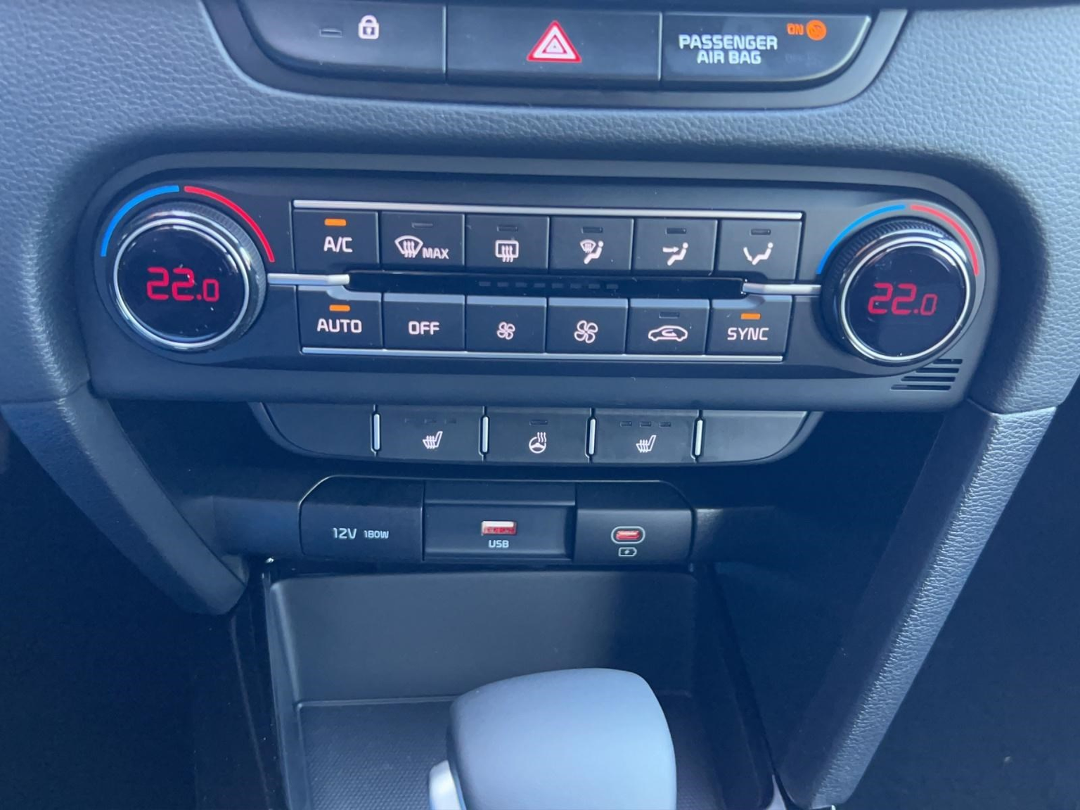 KIA Ceed 1.5 T-GDi MHEV Power