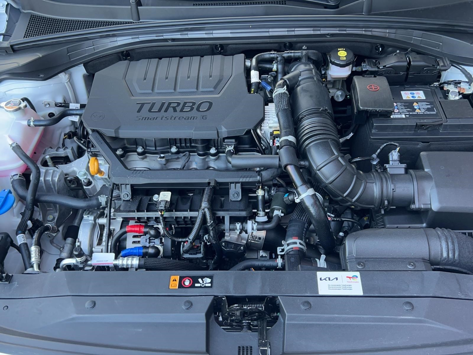 KIA Ceed 1.5 T-GDi MHEV Power