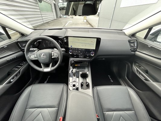 LEXUS NX 350h E-FOUR Excellence