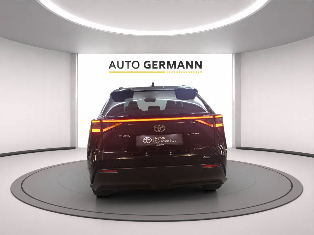 TOYOTA bZ4X Premium 11kW OBC   AWD