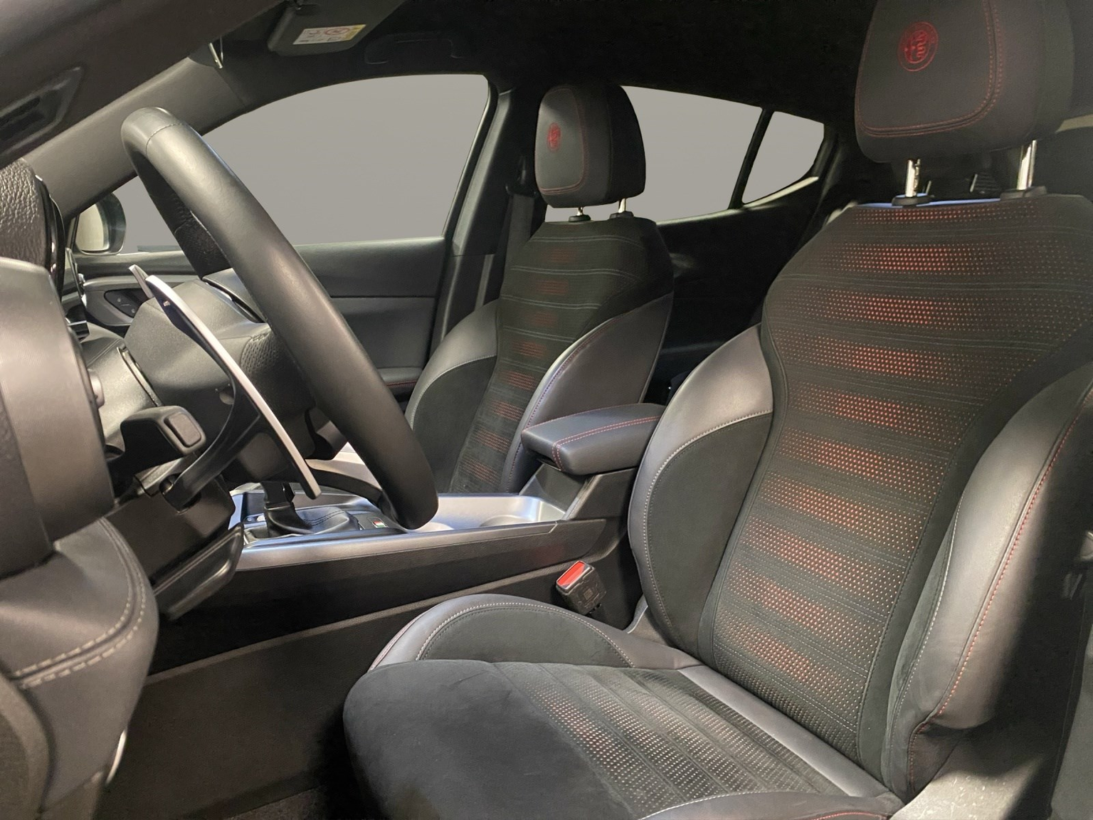 ALFA ROMEO TONALE 1.5 Hybrid 160+20 Speciale Plus