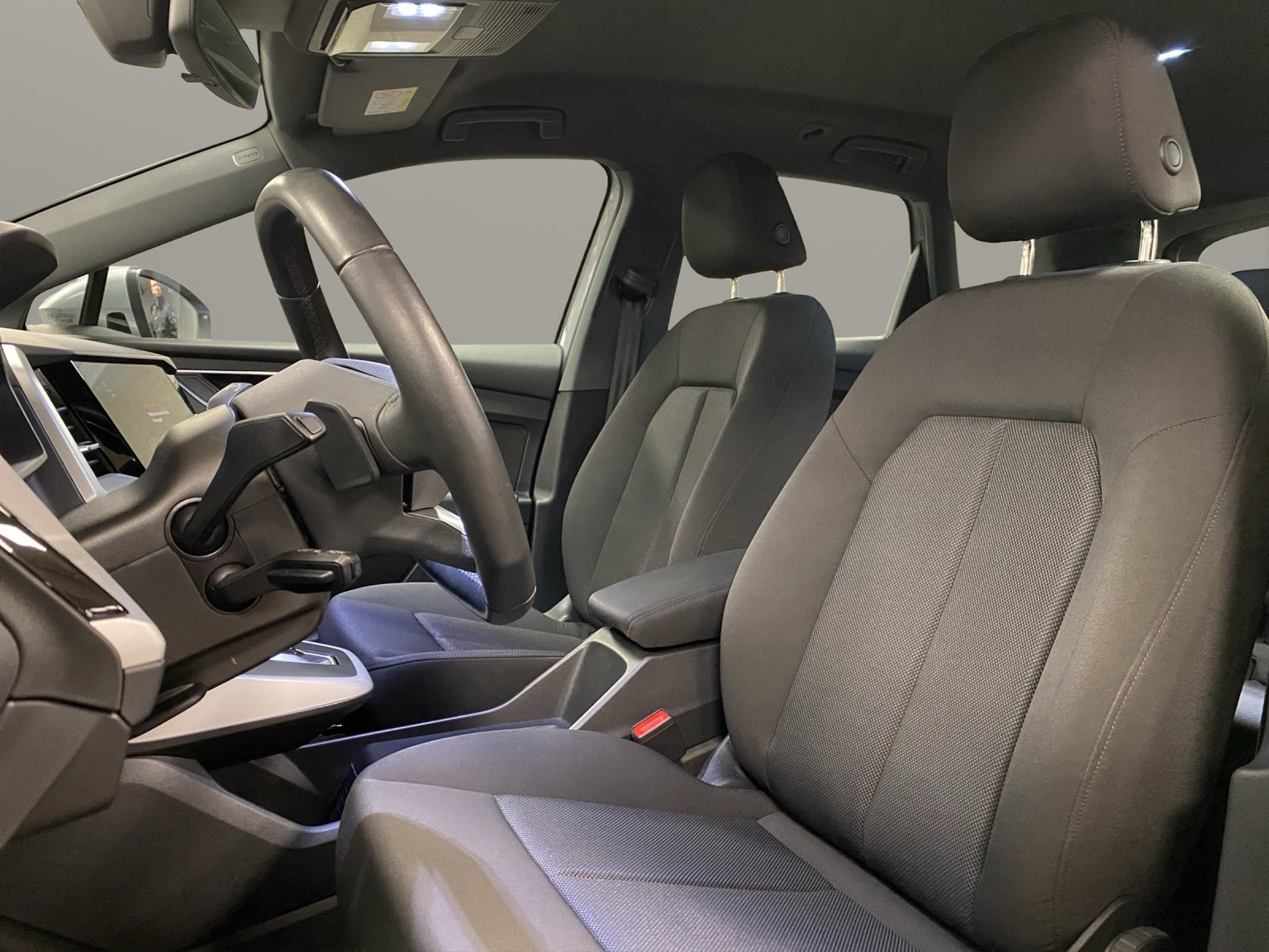 AUDI Q4 e-tron 35