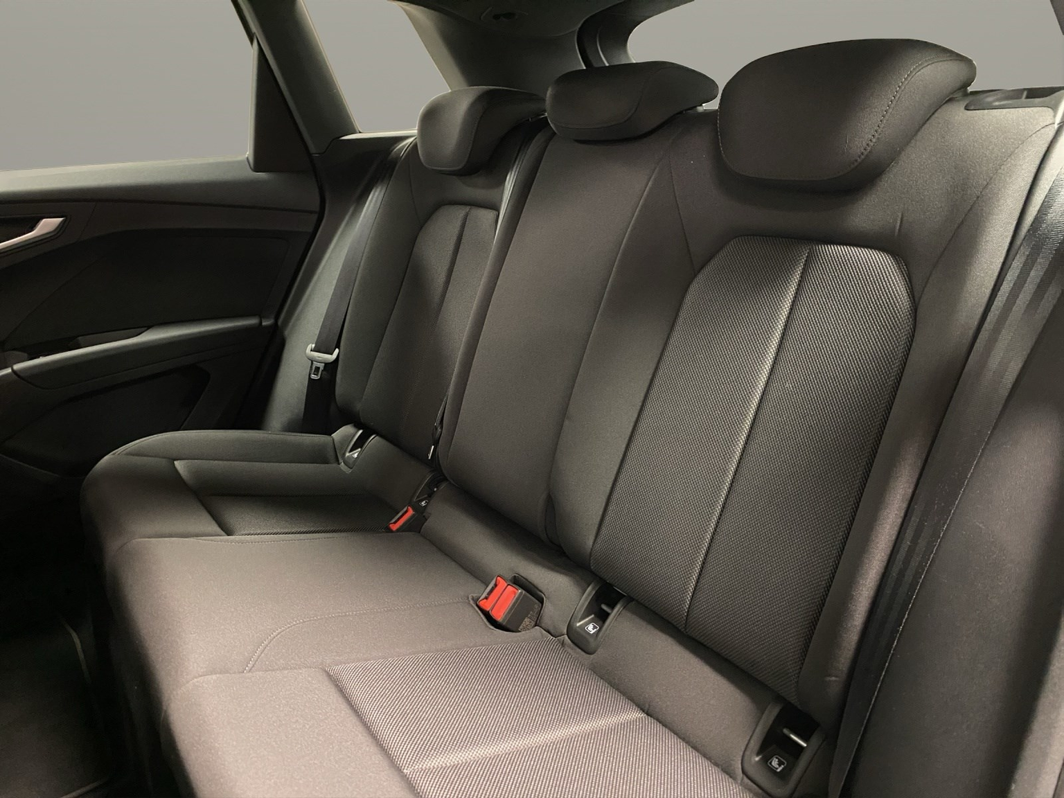AUDI Q4 e-tron 35