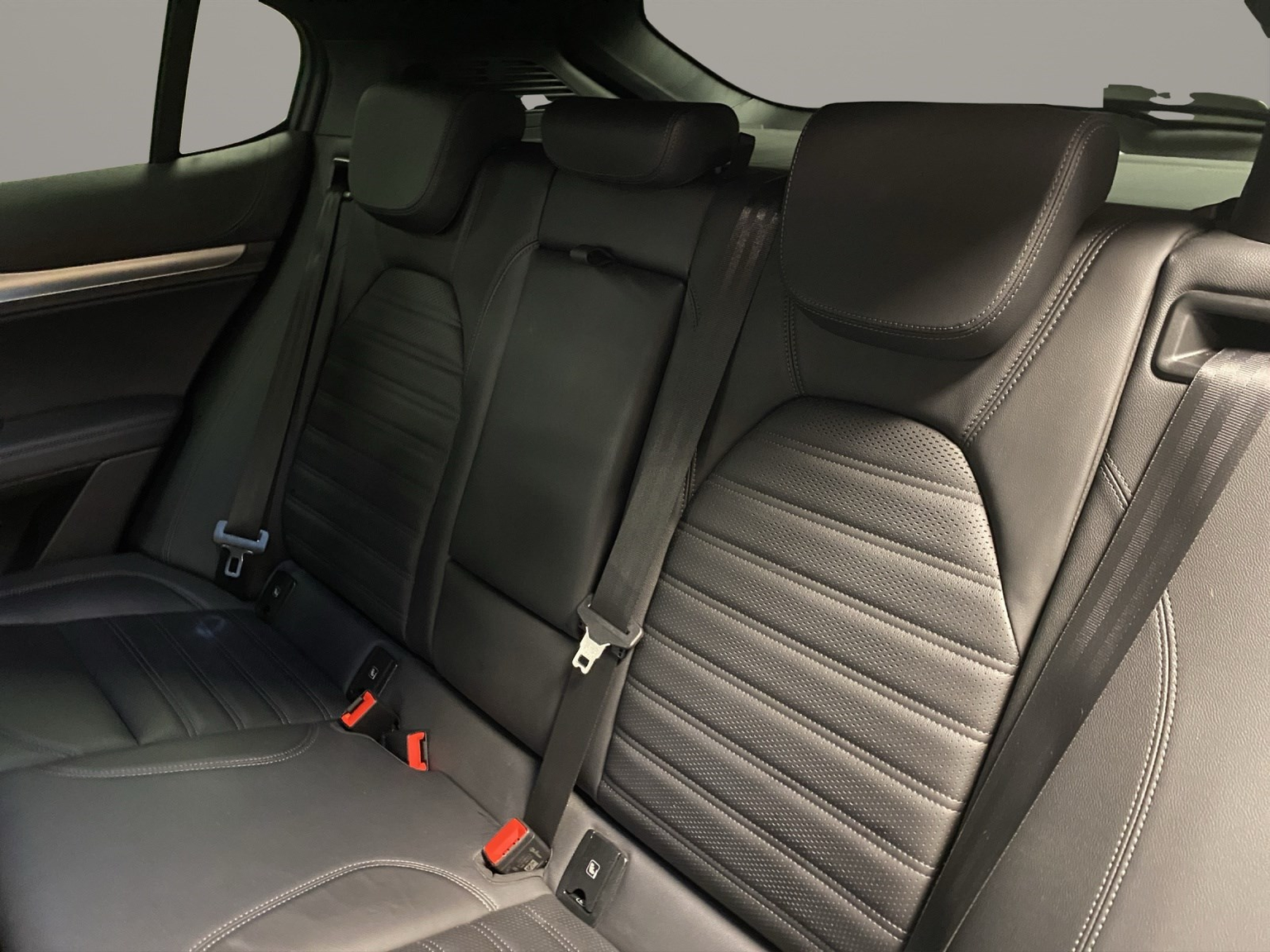 ALFA ROMEO STELVIO 2.0 Q4 280 Veloce