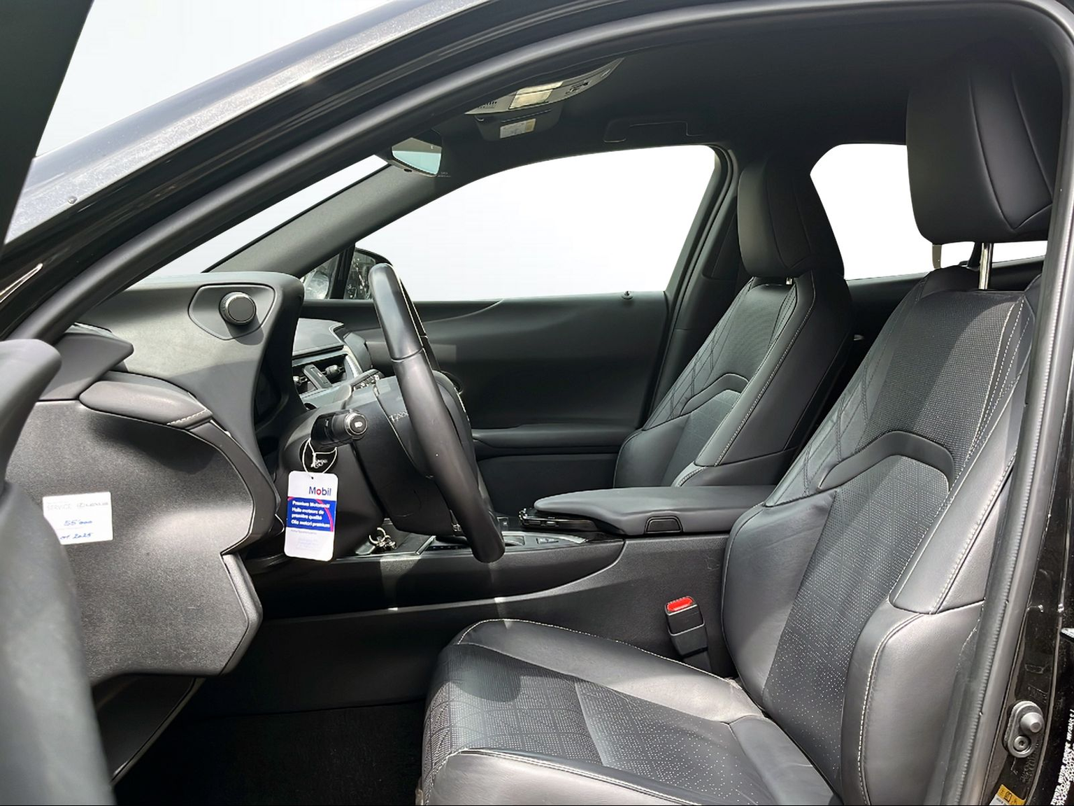 LEXUS UX 250h Comfort AWD Automatic