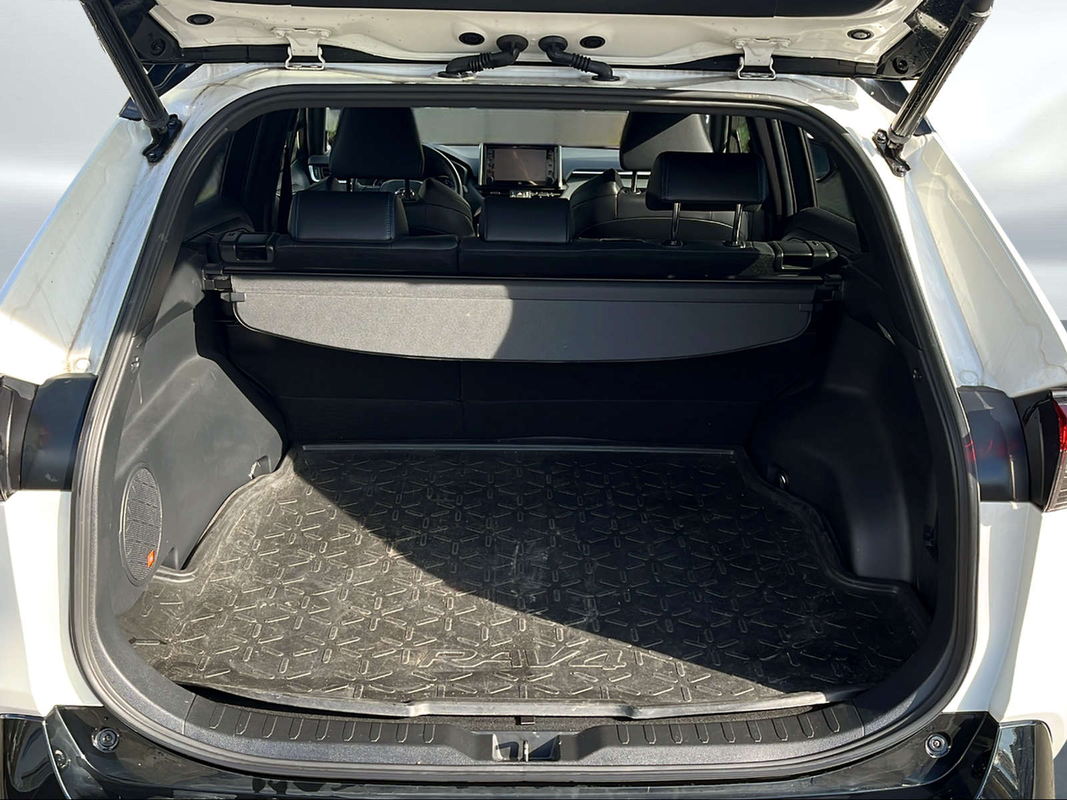 TOYOTA RAV-4 2.5 HSD Style e-CVT 4WD