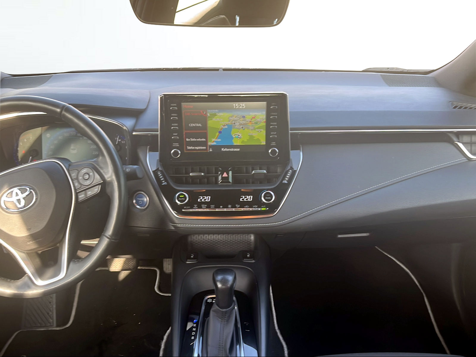 TOYOTA Corolla Touring Sports 1.8 HSD Comfort e-CVT