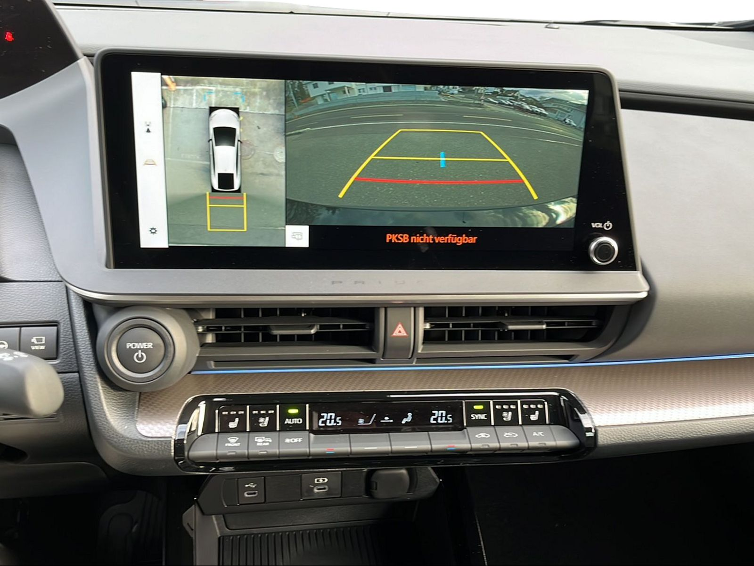 TOYOTA Prius 2,0 VVT-i Plug-in Hybrid Premium