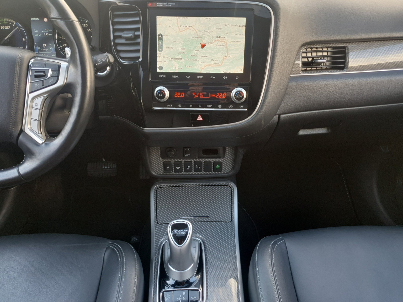 MITSUBISHI Outlander 2.4 PHEV Diamond 54 kms autonomie