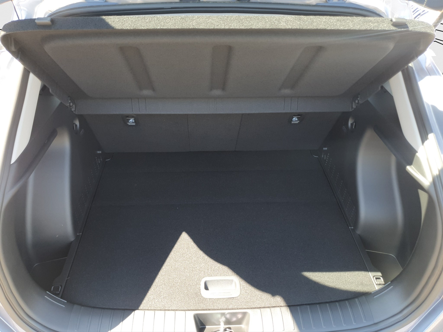 HYUNDAI Kona Electric NEW Origo 514 kms autonomie