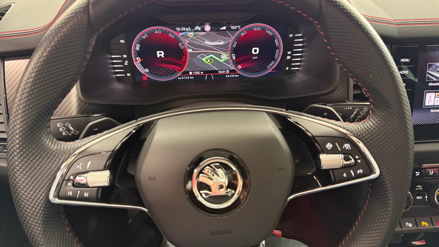SKODA Kodiaq RS 2.0 TSI 4x4 • 245PS • AHK • LED • RFK 