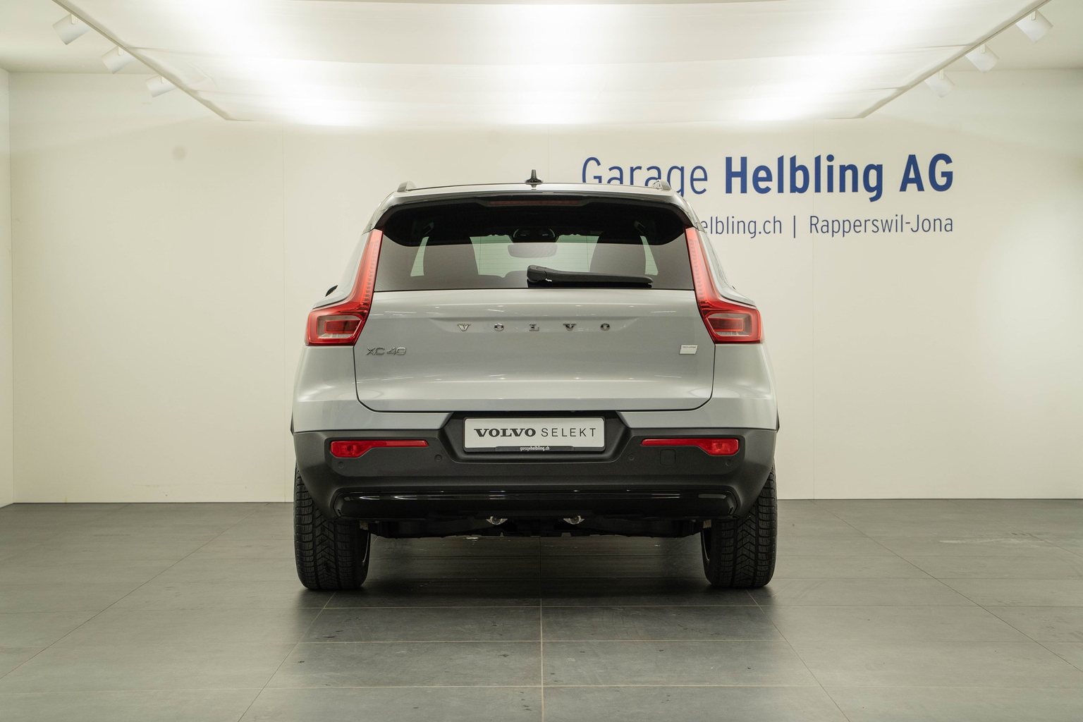 VOLVO XC40 P6 Core
