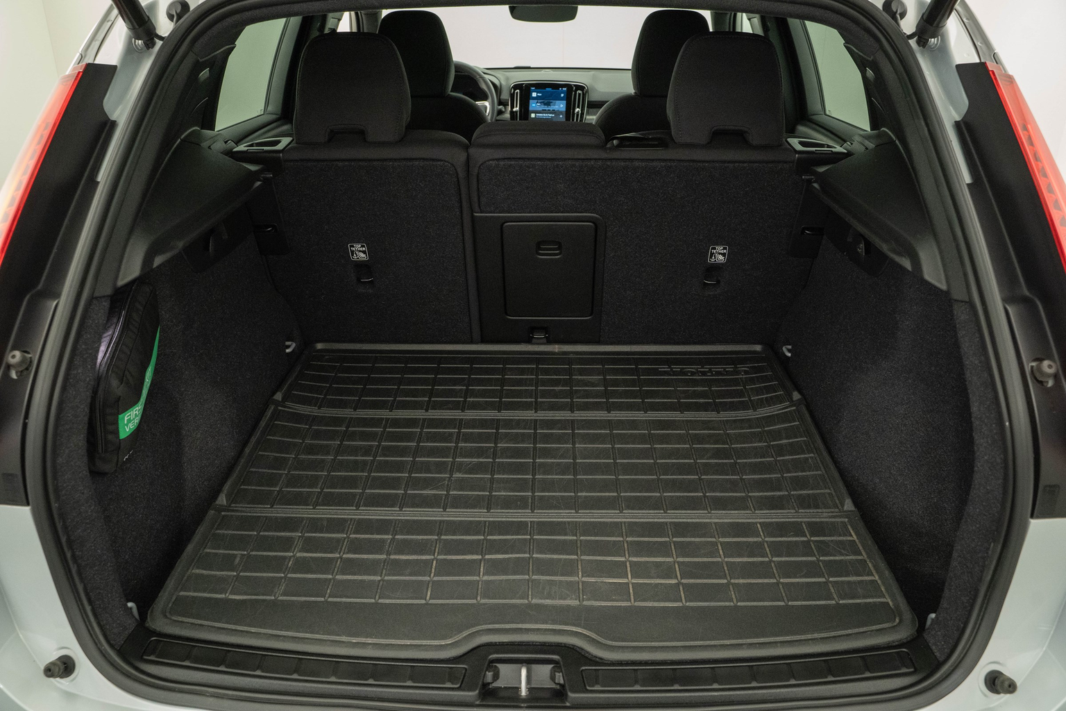 VOLVO XC40 P6 Core