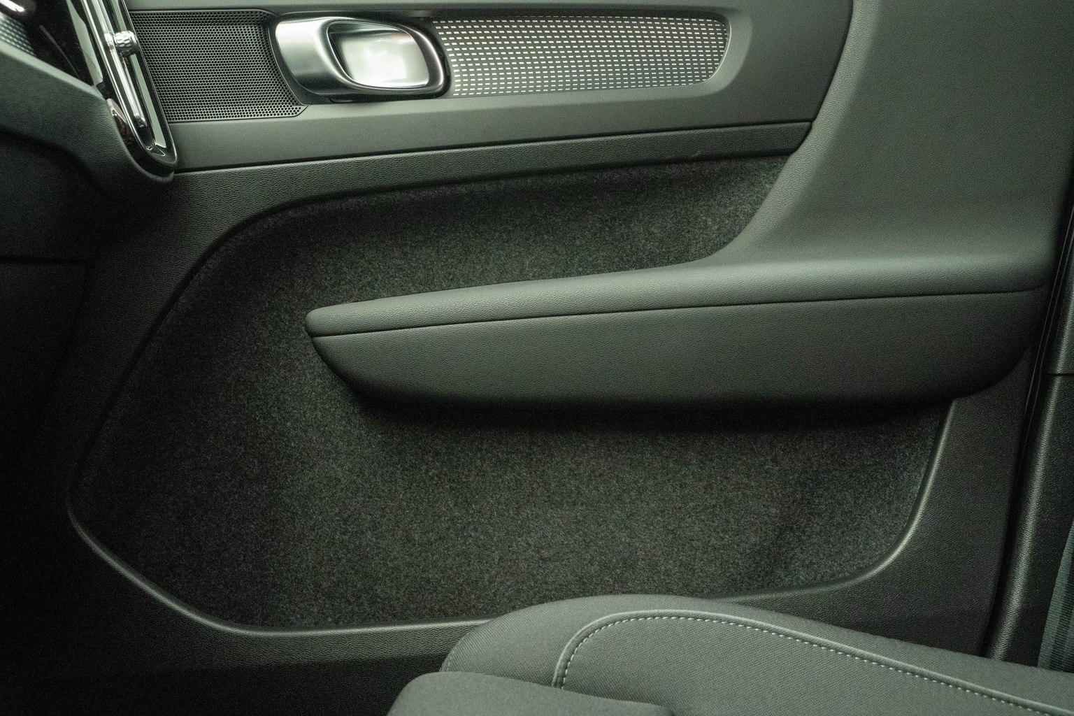 VOLVO XC40 P6 Core
