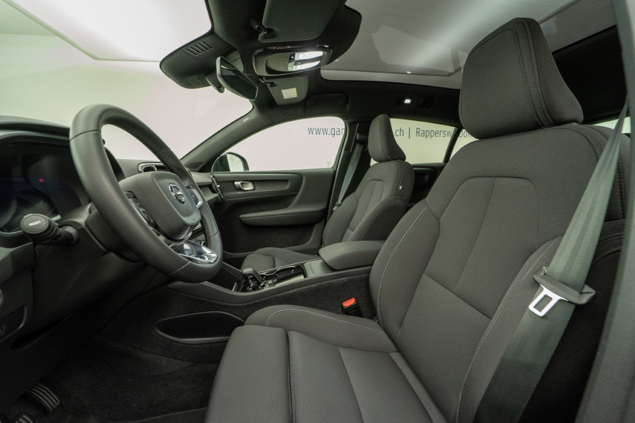 VOLVO C40 P6 Recharge Core