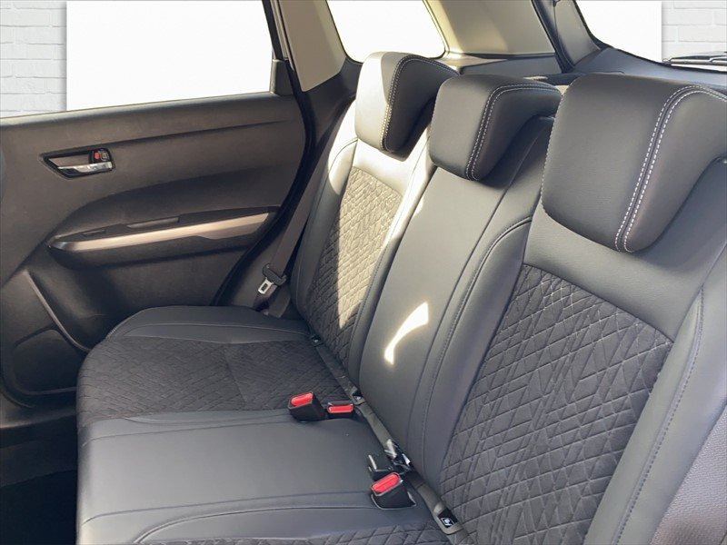 SUZUKI Vitara 1.4 T Compact Top Hybrid 4x4