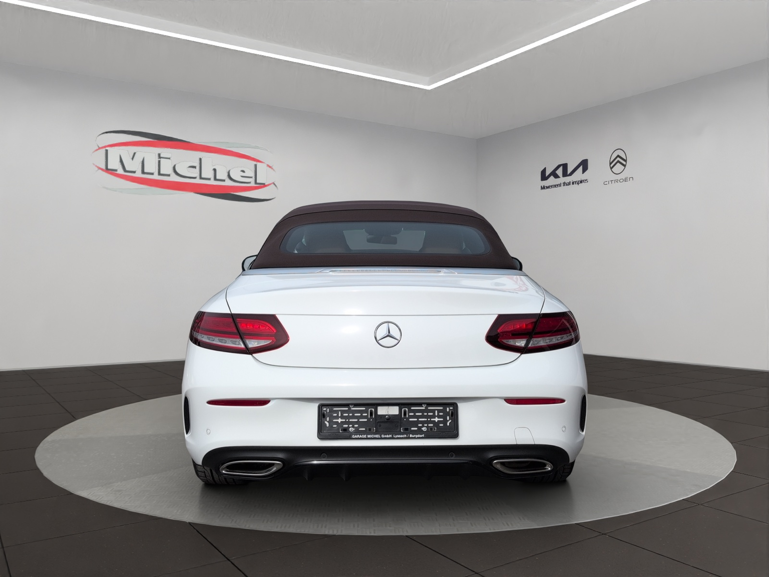 MERCEDES-BENZ C 300 AMG Line 4Matic Cabriolet 9G-Tronic / 3.99% Leasing