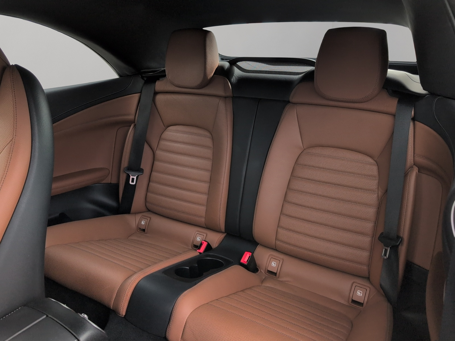 MERCEDES-BENZ C 300 AMG Line 4Matic Cabriolet 9G-Tronic / 3.99% Leasing