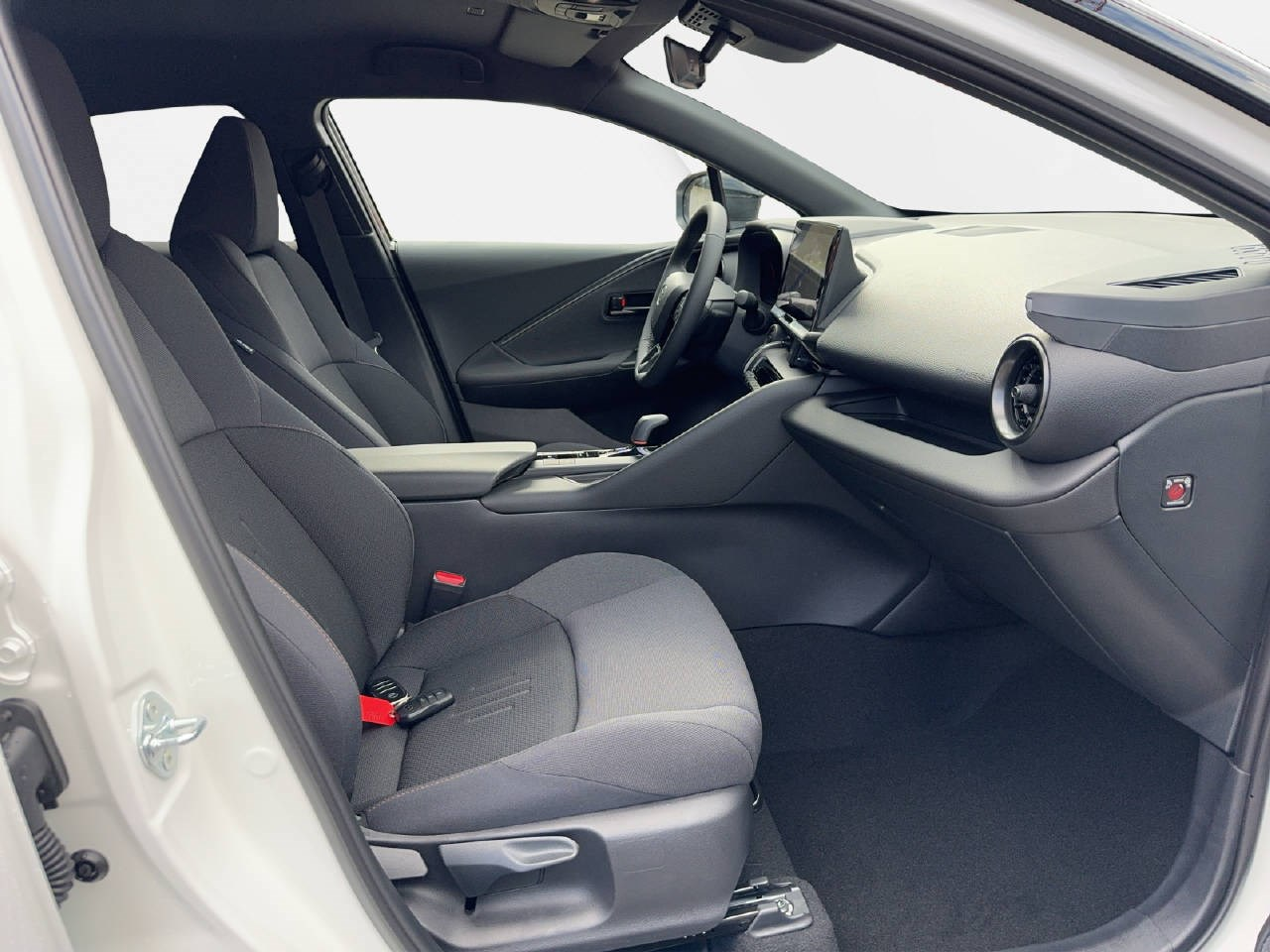 TOYOTA C-HR 1.8 HEV Trend