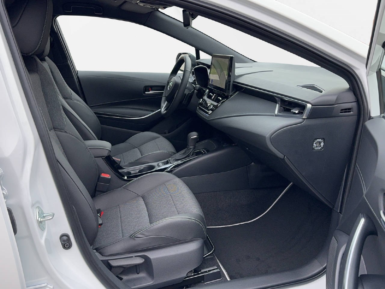 TOYOTA Corolla Touring Sports 2.0 HSD Trend