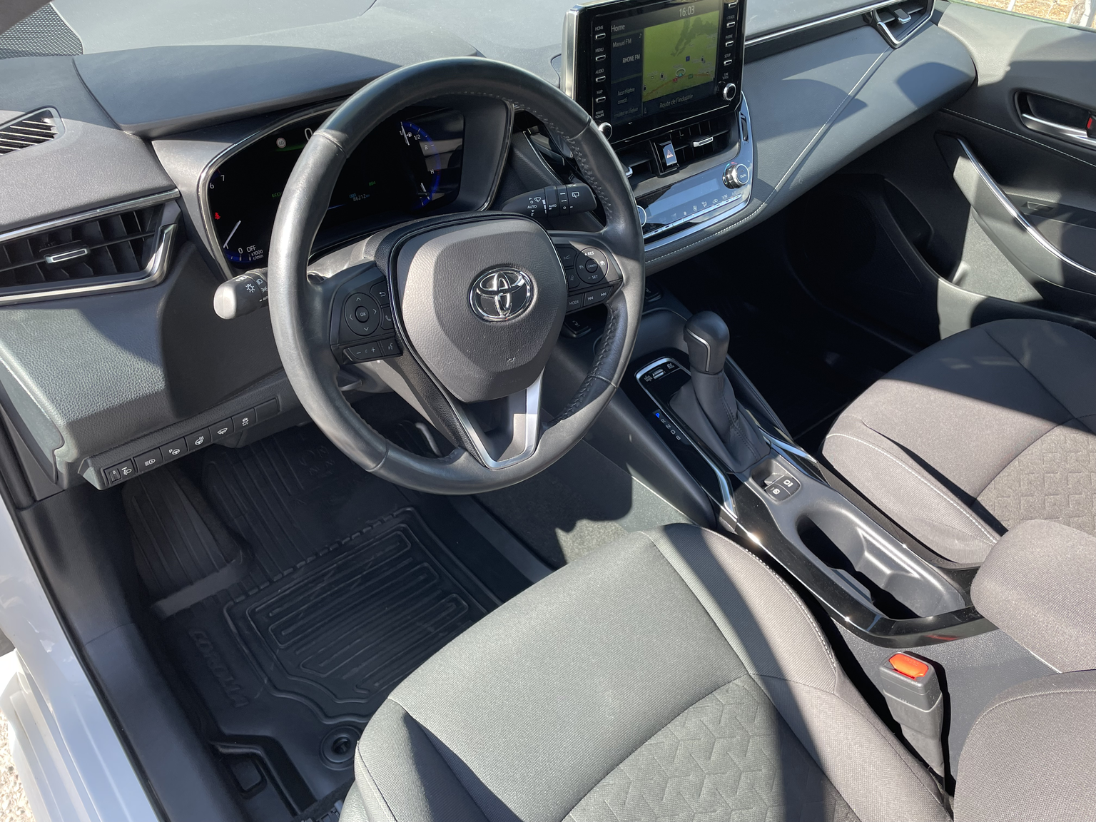 TOYOTA Corolla Touring Sports 1.8 HSD Comfort