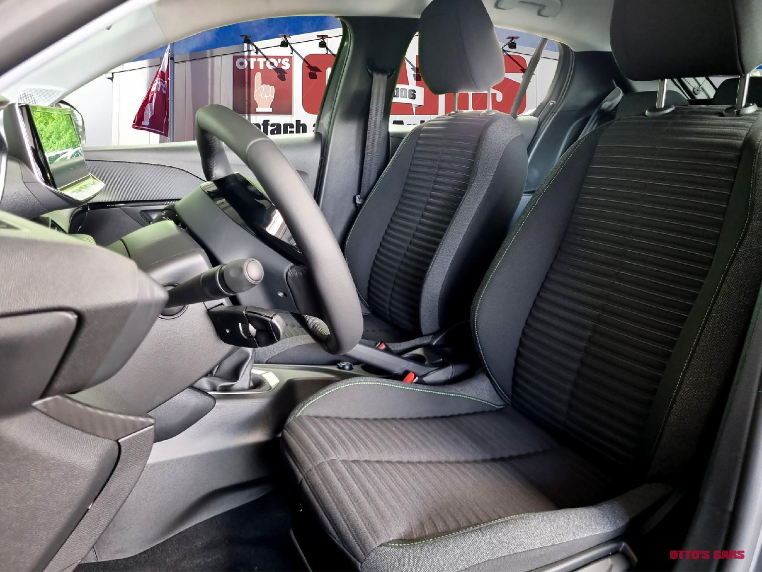 PEUGEOT 208 1.2 PureTech 75 Active *Navigation über Apple CarPlay/Android Auto* 2024