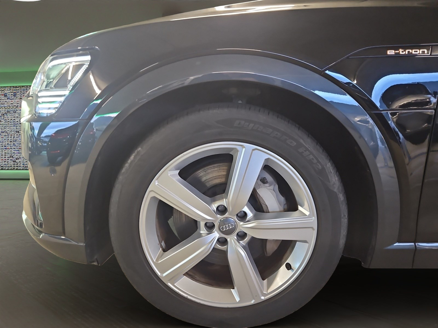 AUDI e-tron 55 Advanced quattro