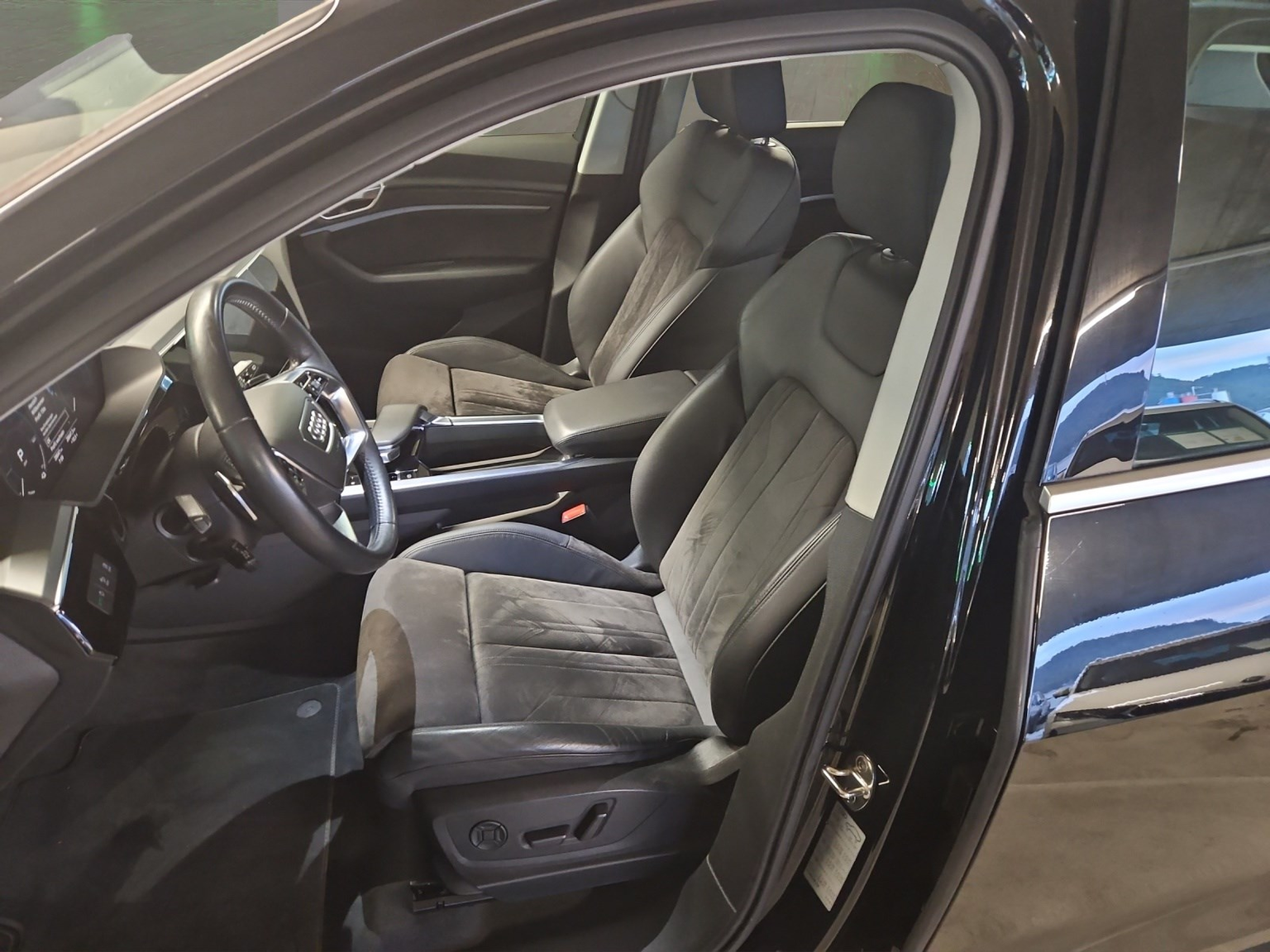 AUDI e-tron 55 Advanced quattro