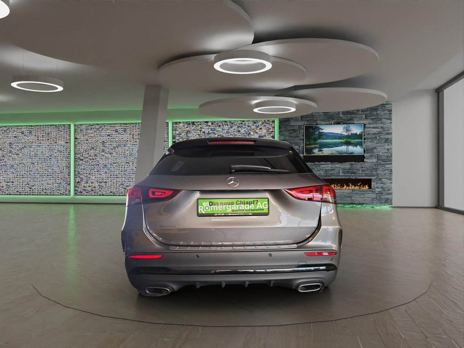 MERCEDES-BENZ GLA 250 AMG Line 4matic