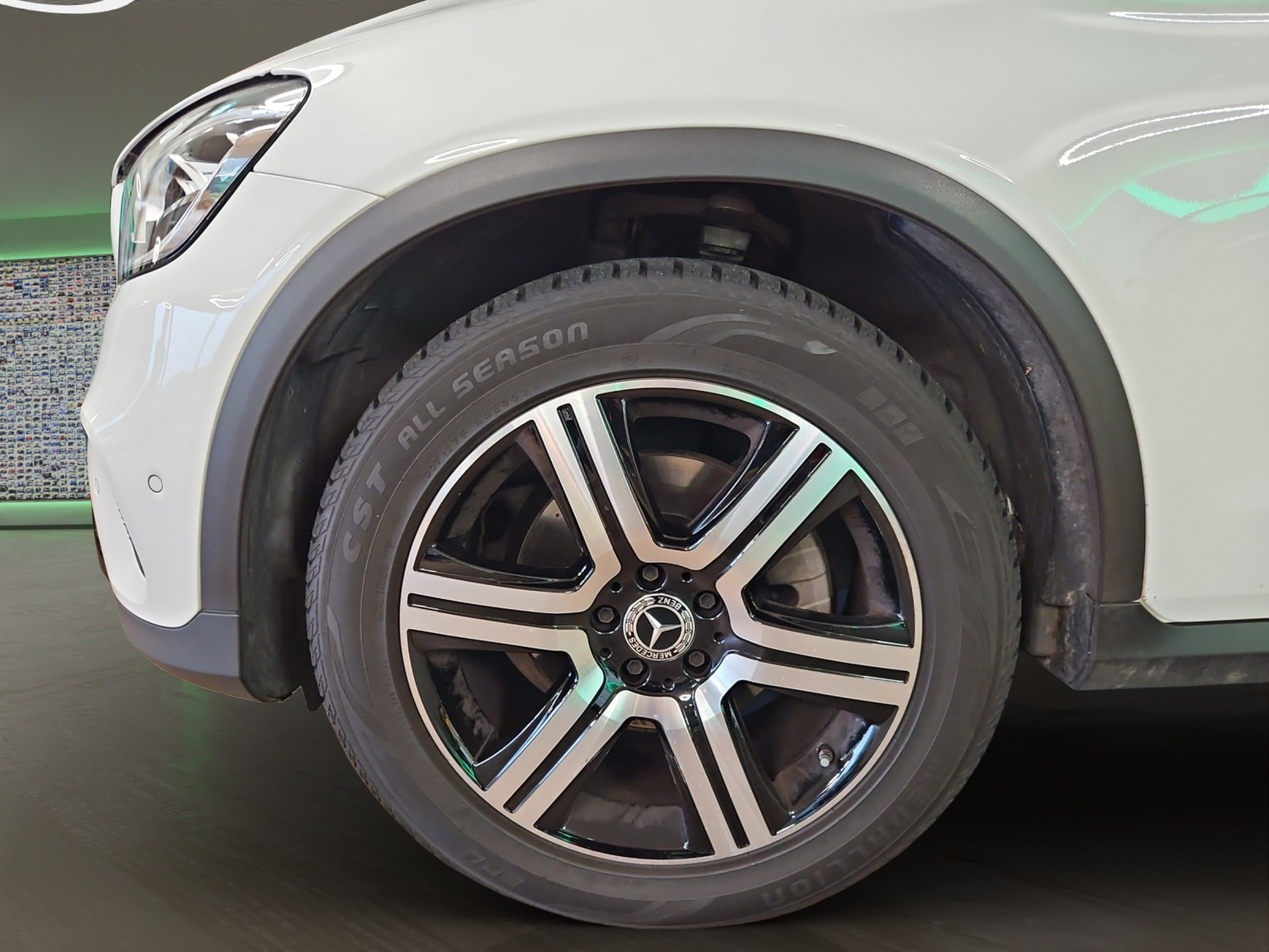 MERCEDES-BENZ GLC 220 d 4Matic 9G-Tronic