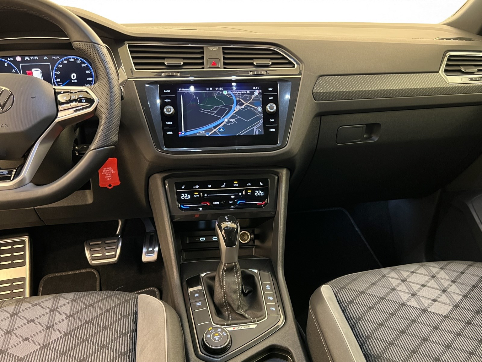 VW Tiguan 2.0 TSI R-Line DSG