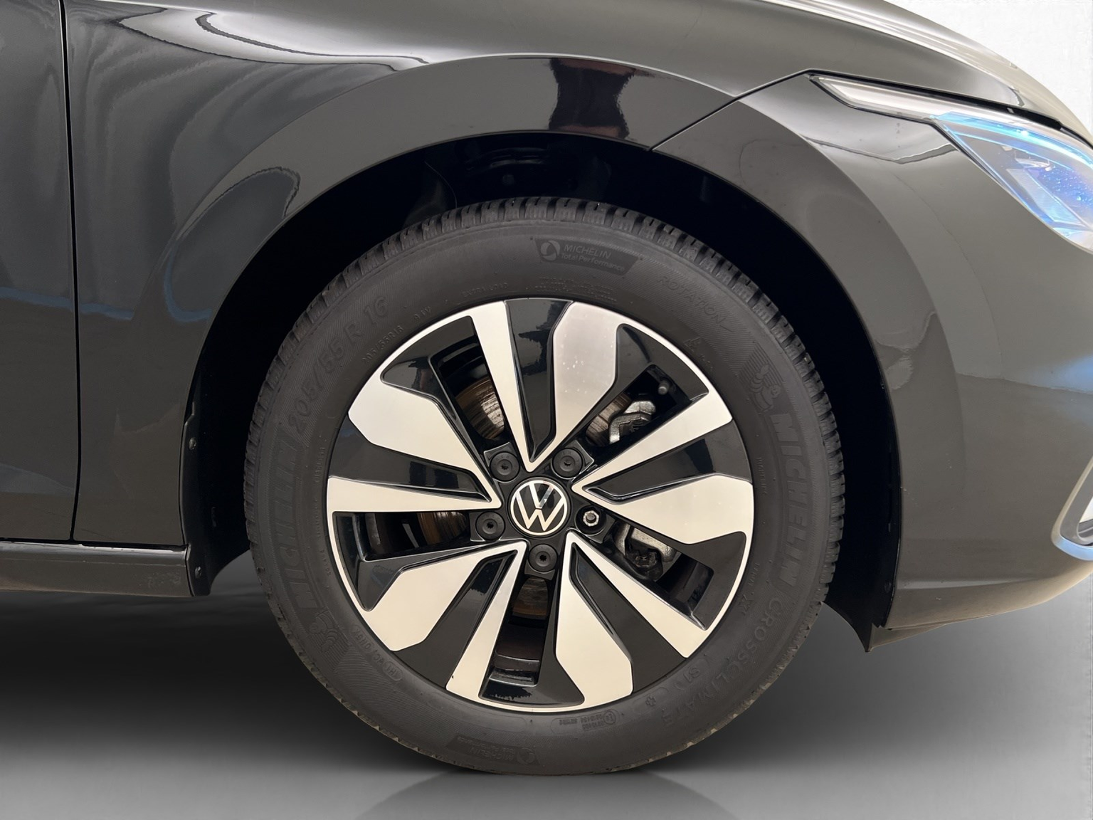VW Golf 8 1.5 TSI Move