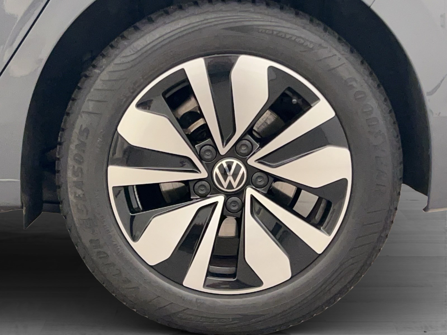 VW Golf 8 1.5 eTSI Move DSG