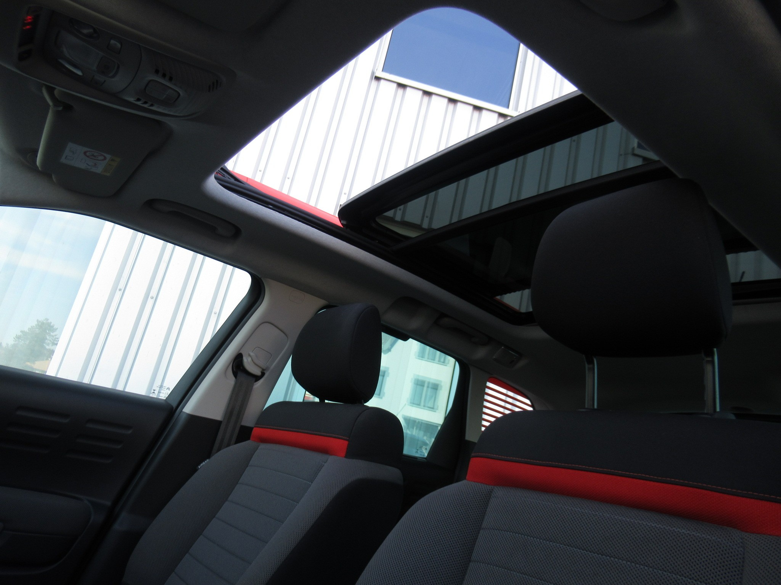 CITROEN C3 Aircross 1.2i PureTech Shine EAT