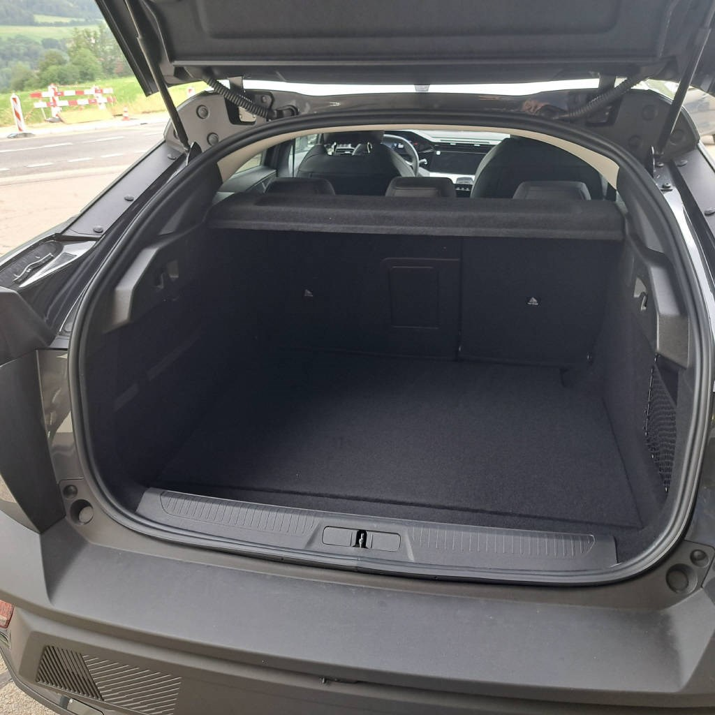 PEUGEOT 408 1.2 PureTech Allure Pack