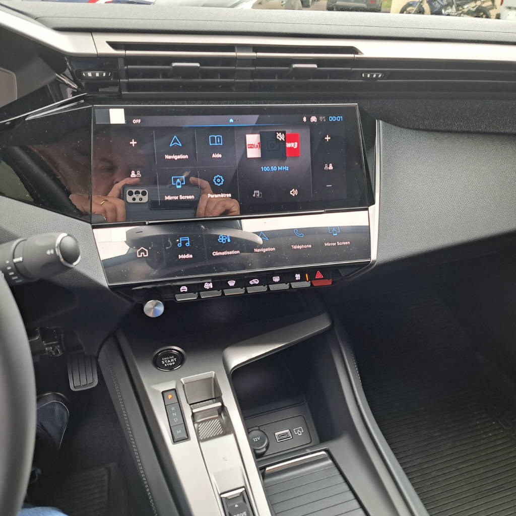 PEUGEOT 408 1.2 PureTech Allure Pack