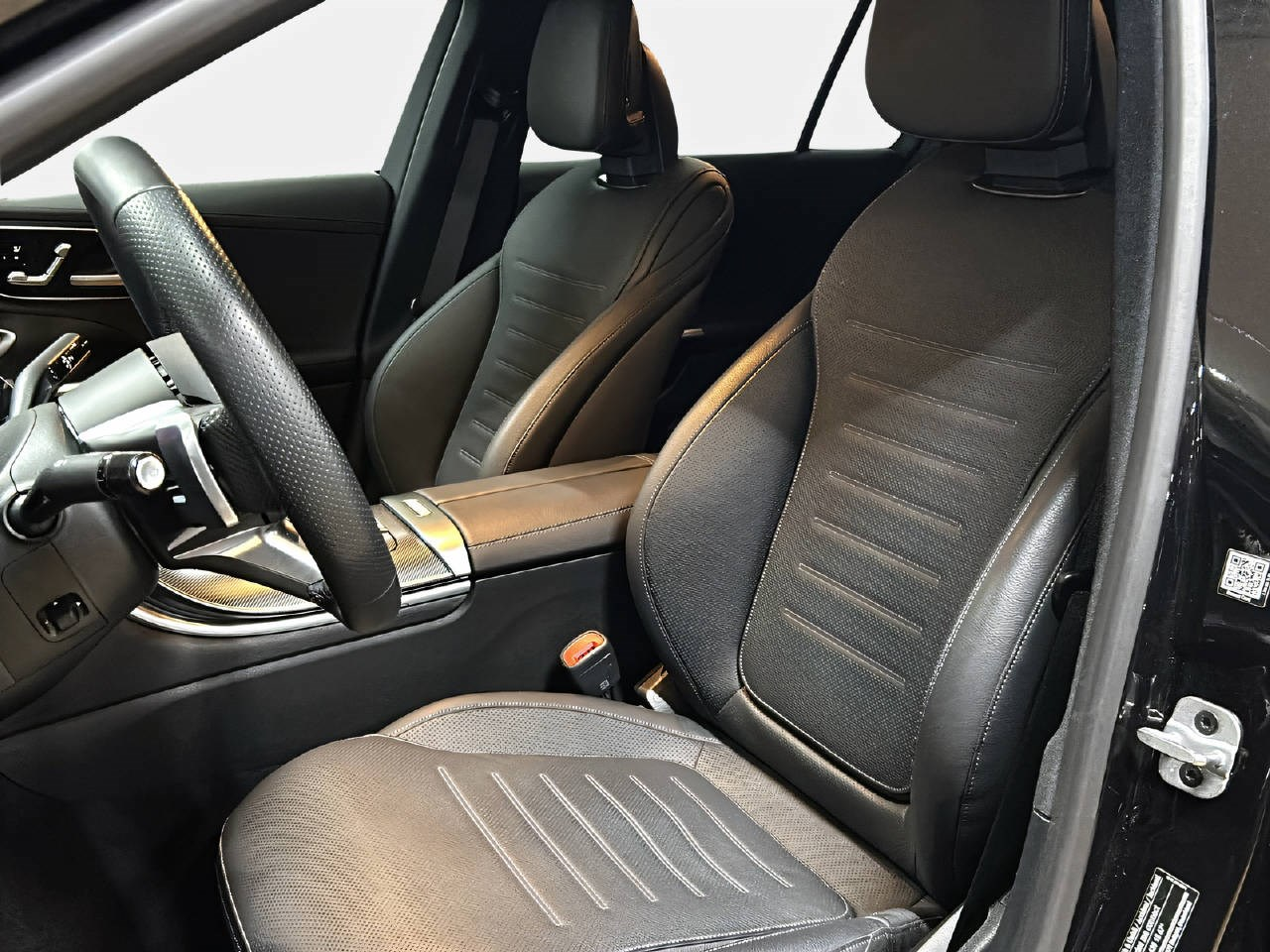 MERCEDES-BENZ C 300 de AMG Line Kombi