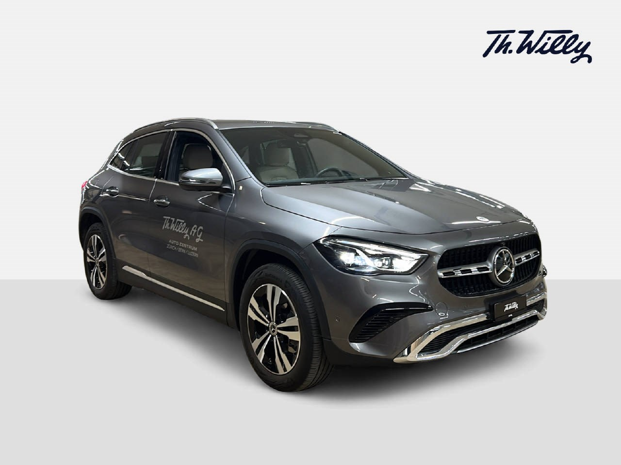 MERCEDES-BENZ GLA 250 e Progressive