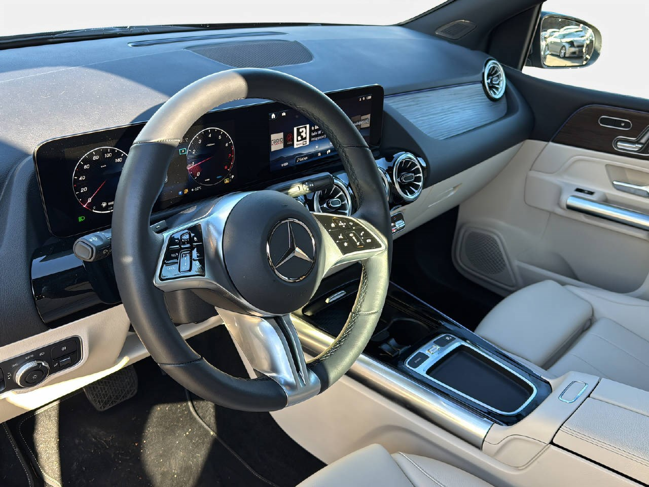 MERCEDES-BENZ B 250 Progressive 4matic