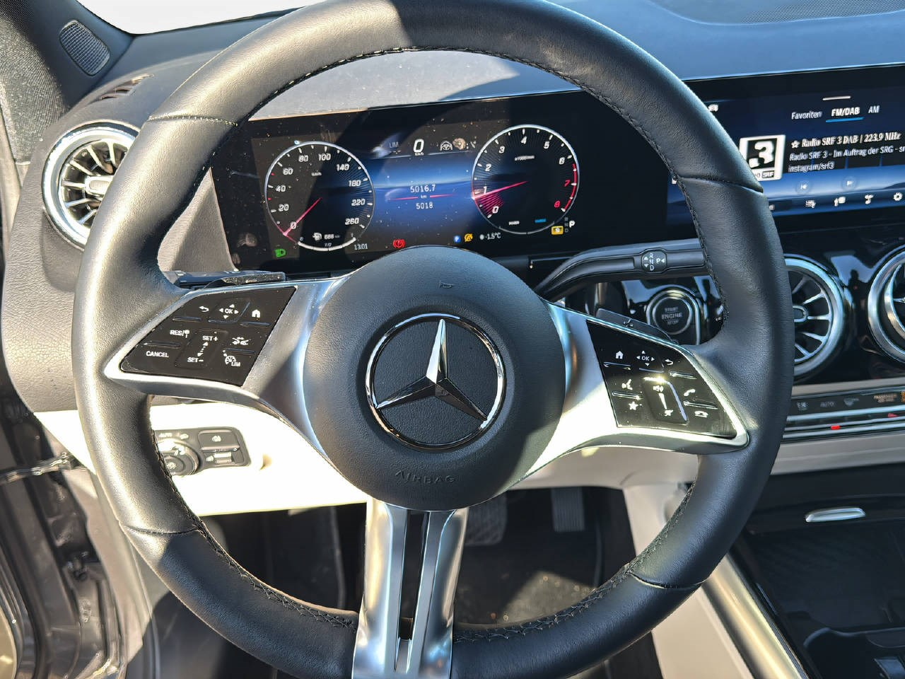 MERCEDES-BENZ B 250 Progressive 4matic