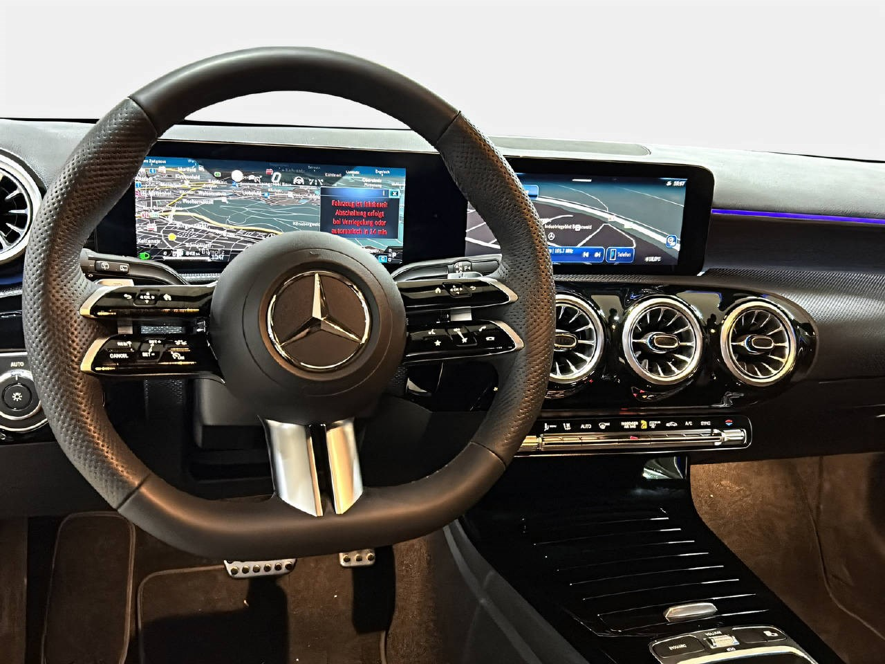 MERCEDES-BENZ A 220 AMG Line 4m