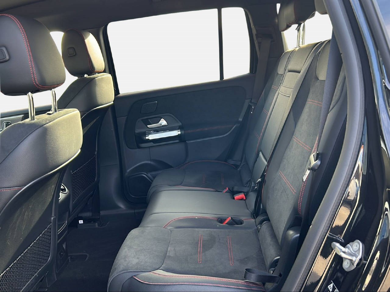 MERCEDES-BENZ EQB 350 AMG Line 4m