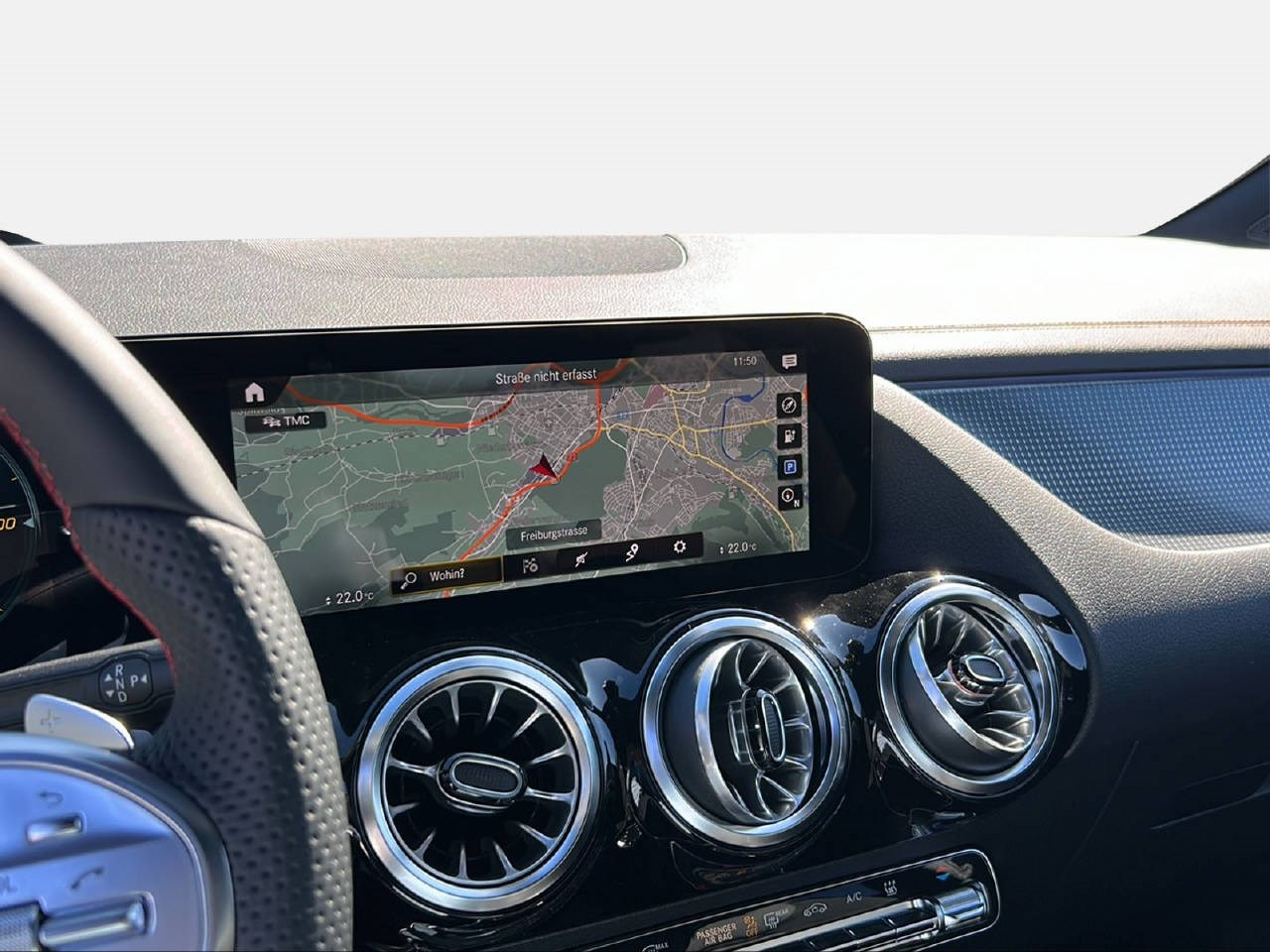 MERCEDES-BENZ EQA 300 Swiss Star AMG Line 4matic