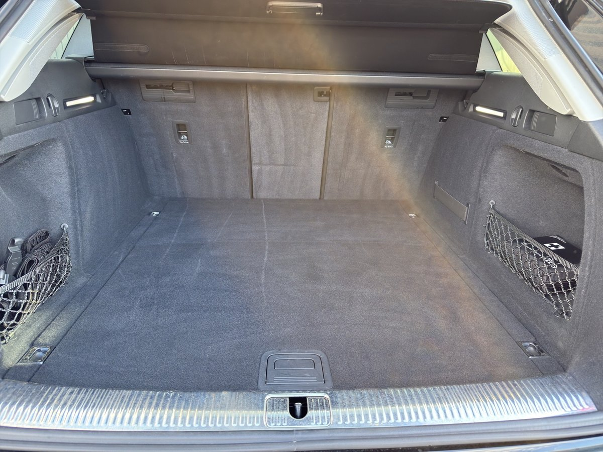 AUDI A4 Avant 40 TFSI S line S-tronic quattro