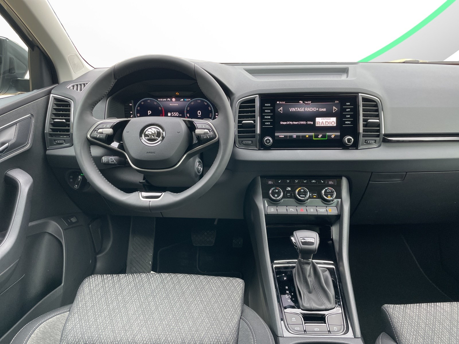 SKODA Karoq 1.5 TSI Selection DSG
