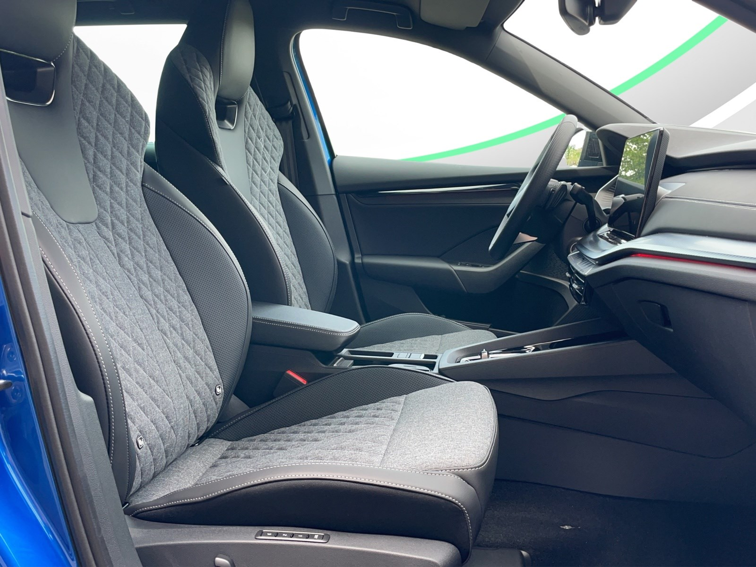 SKODA Octavia Combi 1.5 TSI mHEV DSG Sport Line