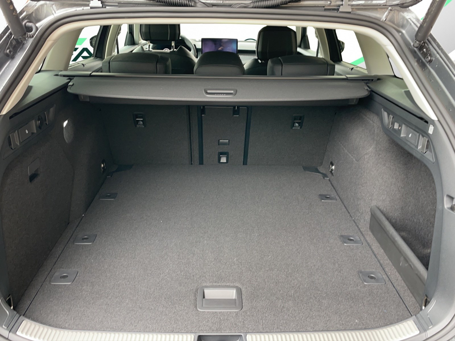 SKODA Superb Combi 2.0 TDi Selection 4x4 DSG