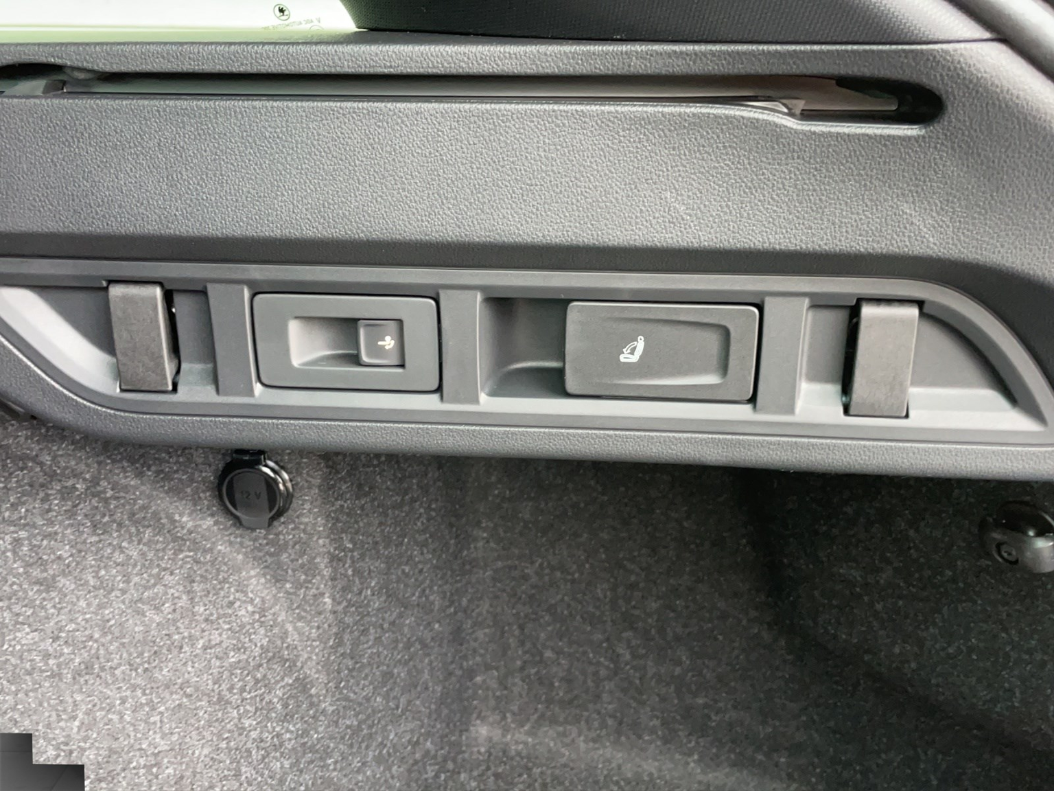SKODA Octavia Combi 2.0 TSI DSG RS